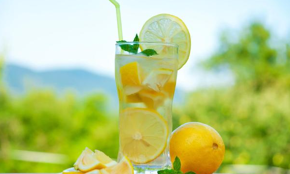 無糖飲料傷牙？關鍵在“酸”